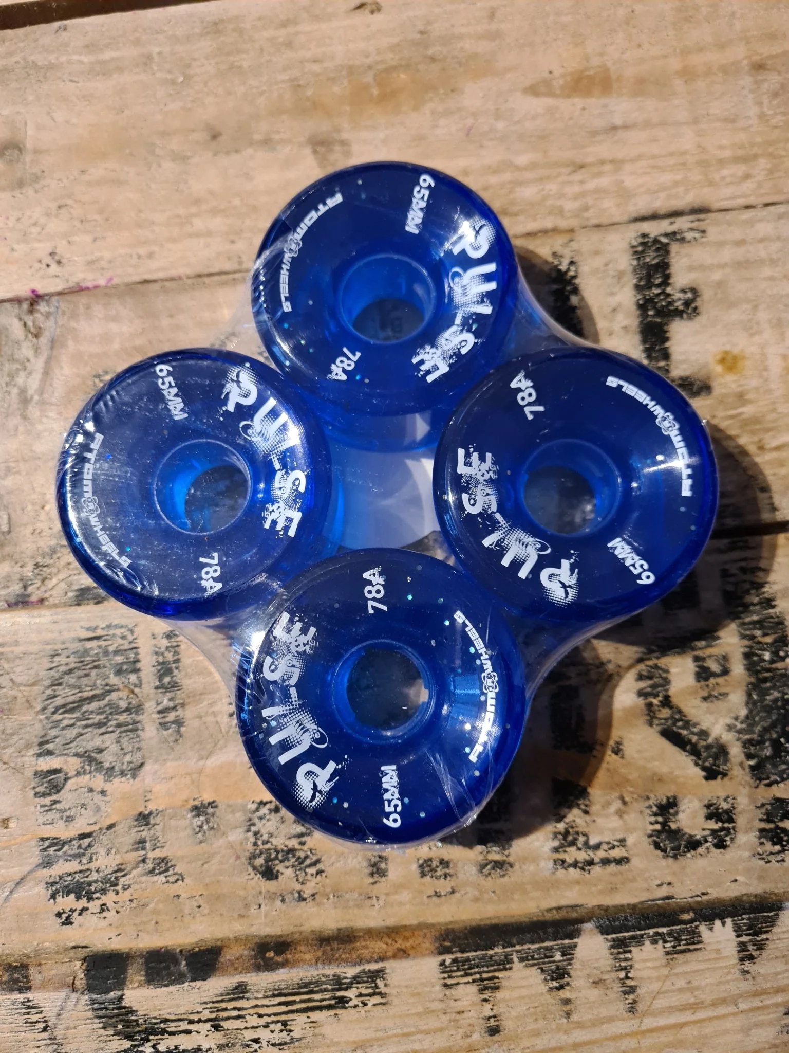 Atom GLITTER Pulse Wheels--Outdoor 65mm x 37mm - Image 3