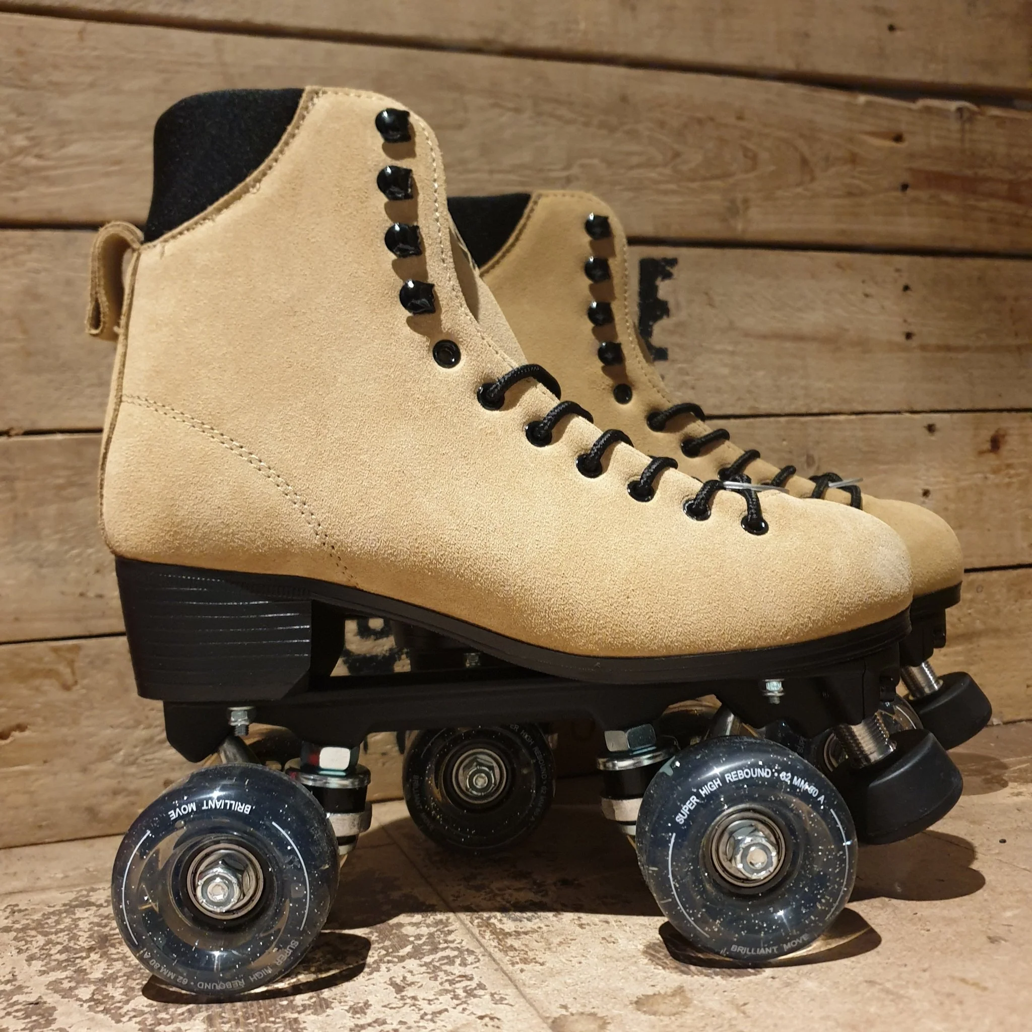 Luna Skates - Image 8