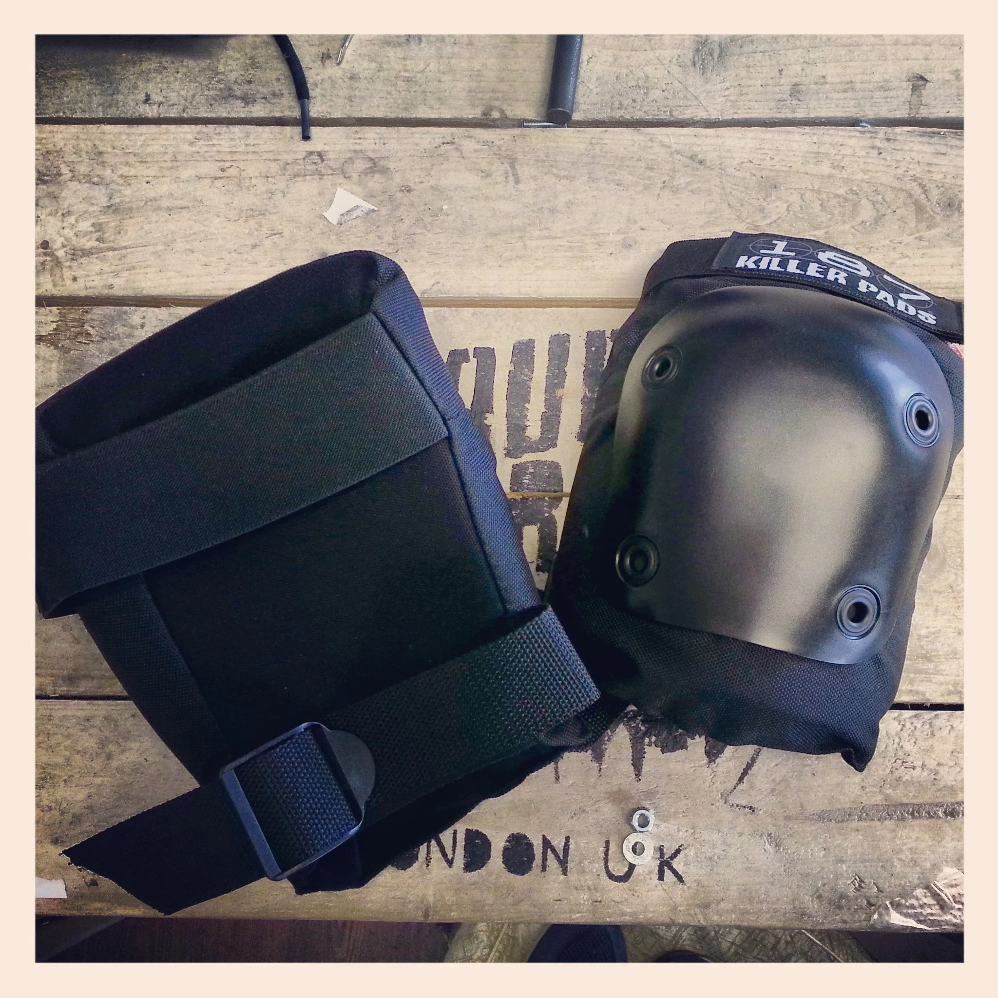 187 Fly Knee Pads - Image 3