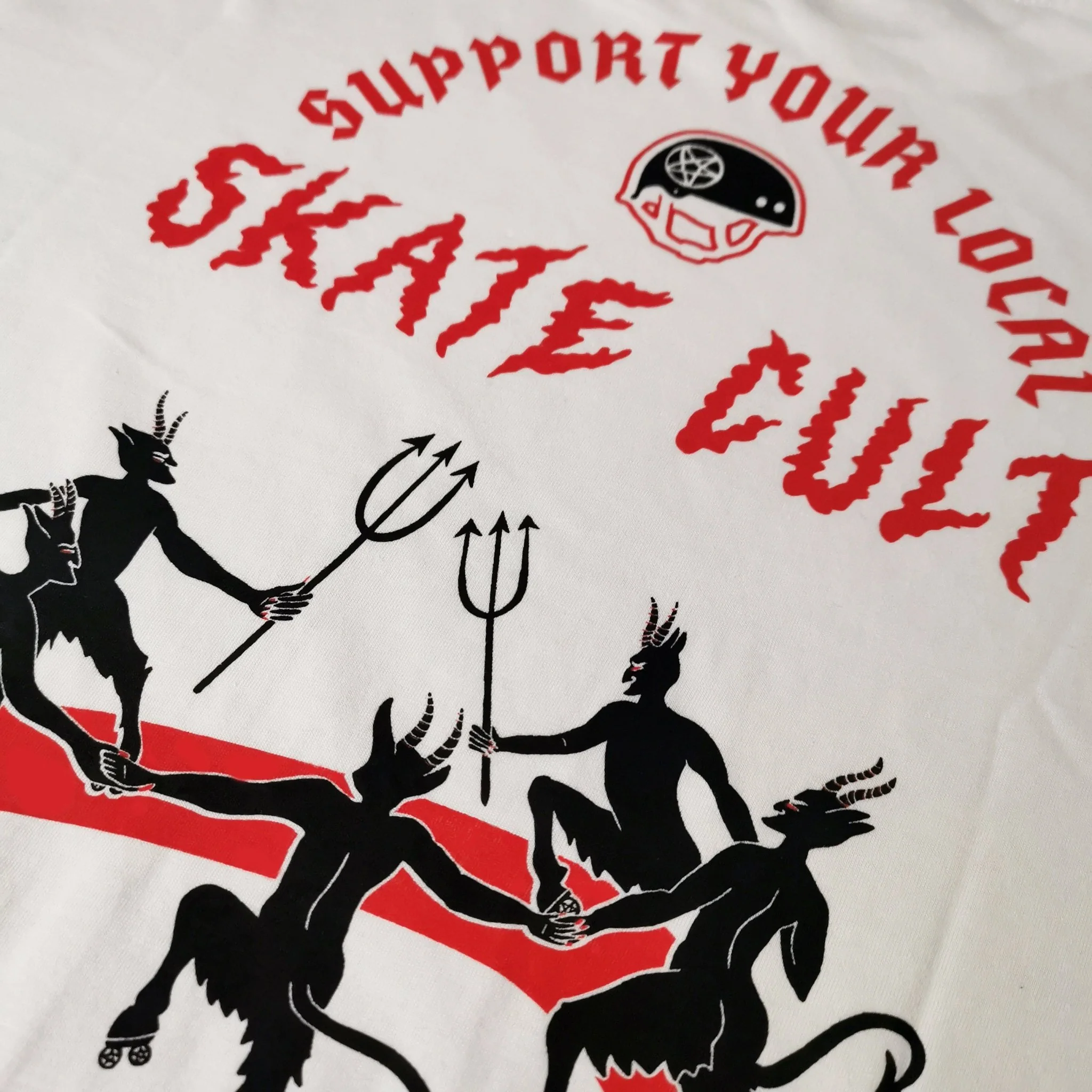 Skate Cult T-Shirt - WHITE - Image 4